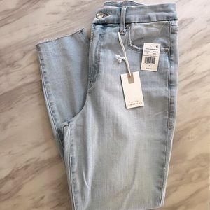 GOOD AMERICAN JEANS